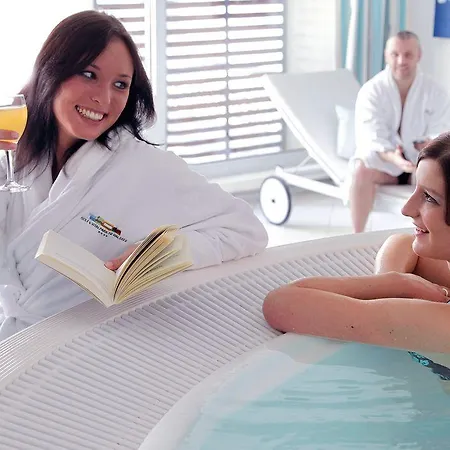 Waldsee Golf-resort 4*