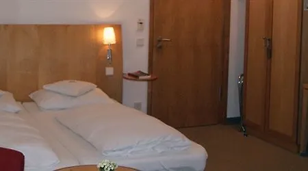 Waldsee Golf-resort Hotel 4*