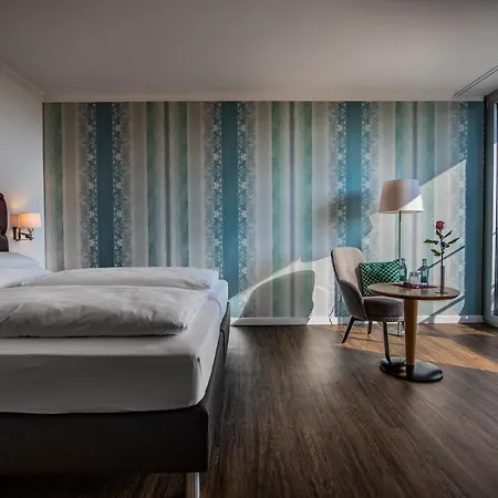 酒店 Waldsee Golf-resort 巴德瓦德西