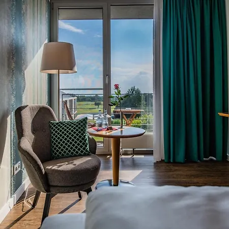 Hotel Waldsee Golf-resort 4*