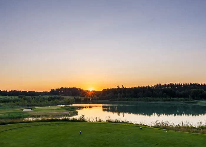Hotel Waldsee Golf-resort 4*