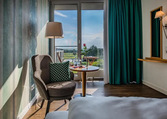 Hotel Waldsee Golf-resort 4*